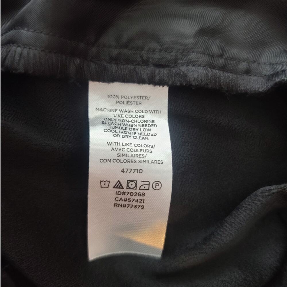 Ann Taylor Factory black flowy pleated pull on pants - medium - Picture 6 of 6